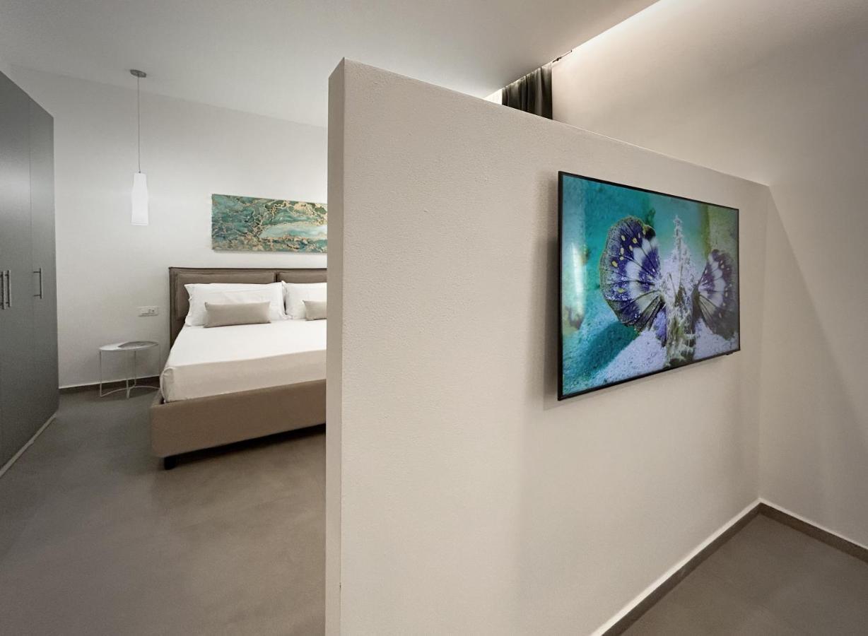 New Moon Rooms La Spezia Bagian luar foto